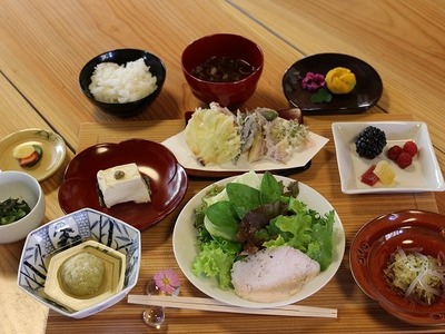 ランチ おまかせ野菜ご膳 1500円